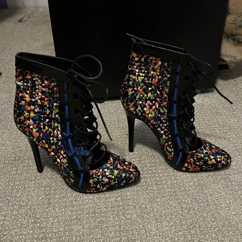 LOVIN’ PRIVILEGED MULTICOLOR BOOTS